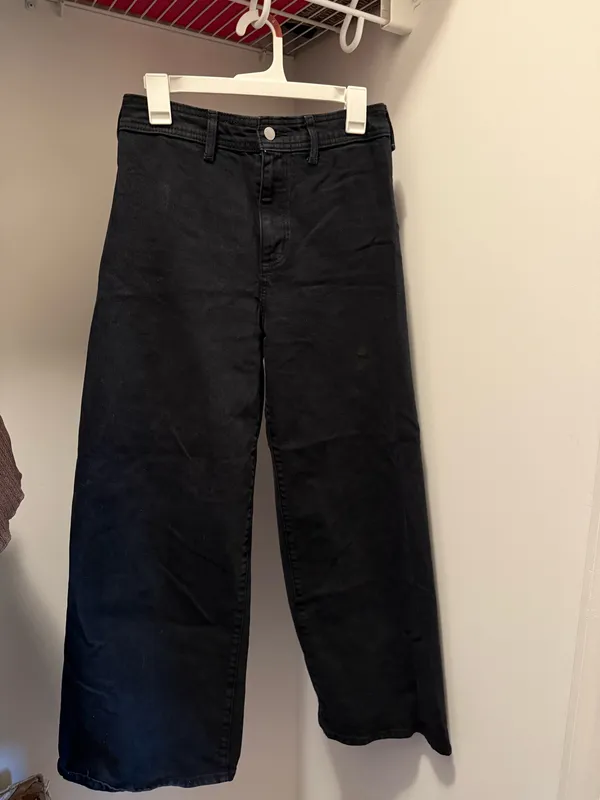 Universal Threads Jeans - Image 8