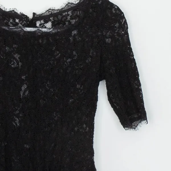 Aritzia Womens Babaton Eyelash Lace Peplum Short Sleeve Top Size‎ XS Black Goth - Image 2