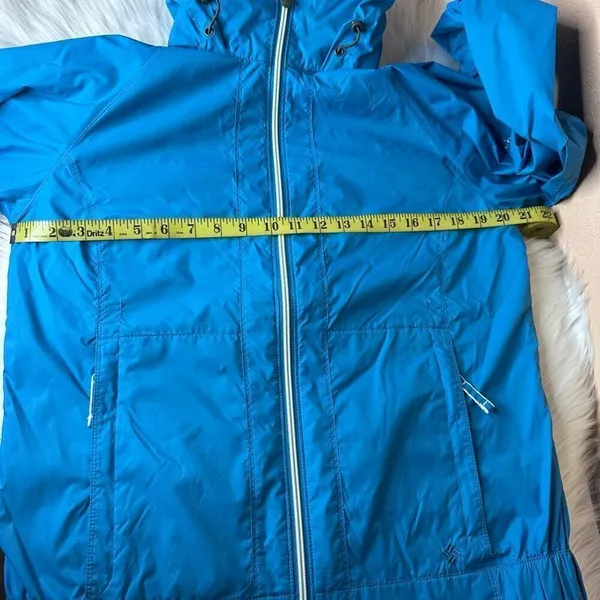 Columbia Omni-Shield Blue Outdoor Packable Windbreaker Rain Jacket Size Medium - Image 9