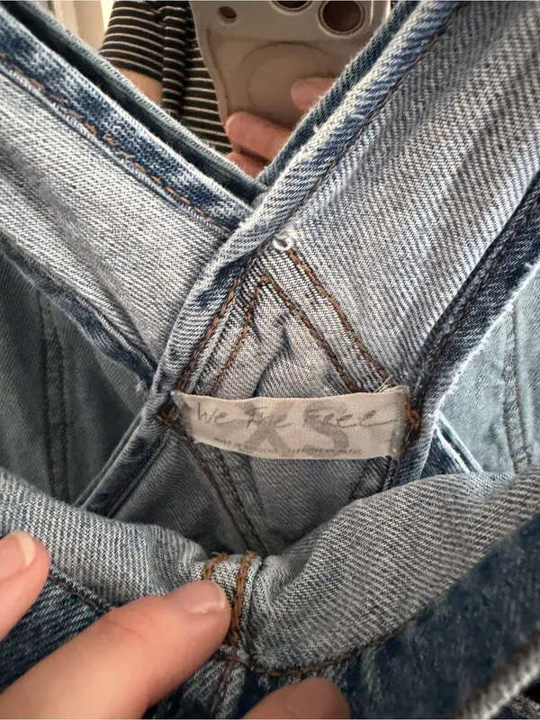 We The Free Blue Denim Short Overalls - Image 4