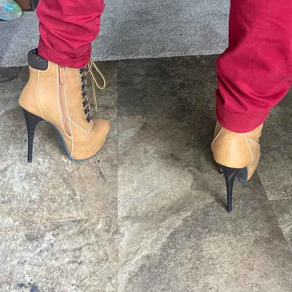 Breckelle's Timberland-style workbook stillettos - Image 6