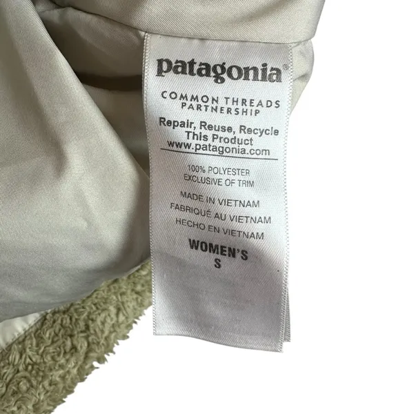 Patagonia Tan Sherpa Fleece Zip Vest Outdoor Casual Layering Women’s Small (S) - Image 5