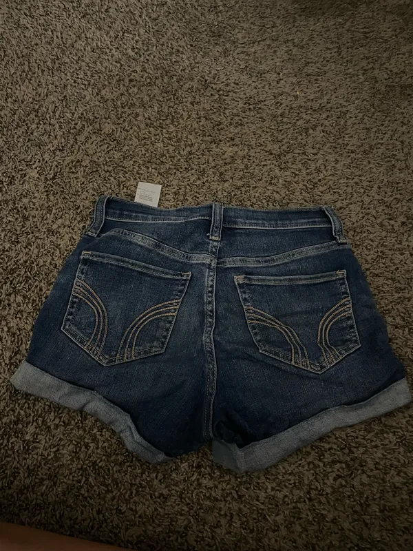 Hollister Shorts - Image 2