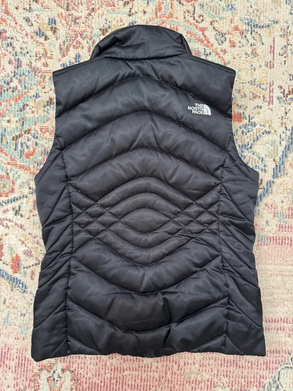 The North Face 550 puffer vest - Image 2