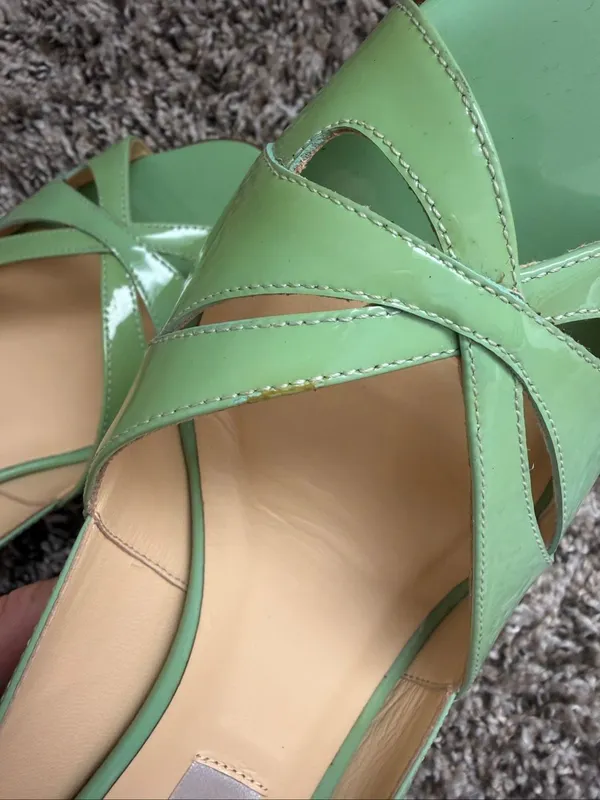 Saks Fifth Avenue Vero Cuoio Green Kitten Heels Size 8.5 shoe. - Image 6