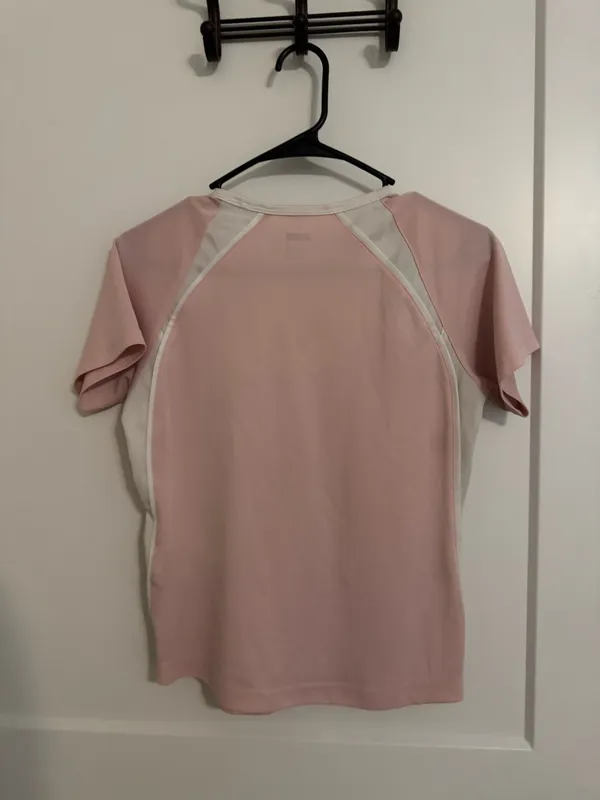 Nike t-shirt - Image 4