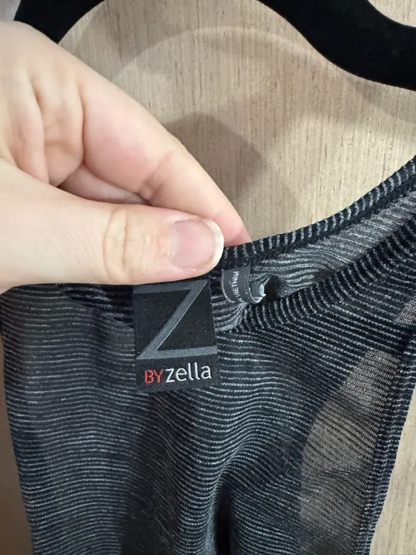 Zella Women’s Strappy Racerback Tank Top - Grey Striped Size Medium - Image 2
