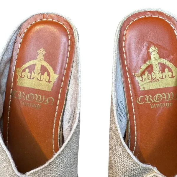 Crown Vintage Shoes Womens Size 7.5 Beige Slide‎ Sandals Cork Wedge Studded - Image 3