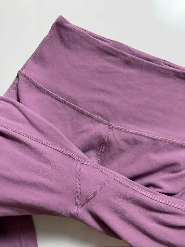 Lululemon Groove Super-High-Rise Flared Pant Nulu, Size 4 - Image 7