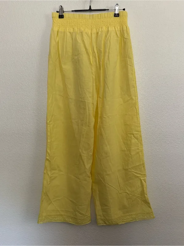 New Yellow Cotton Lace Trim Straight Leg Pants Medium - Image 3