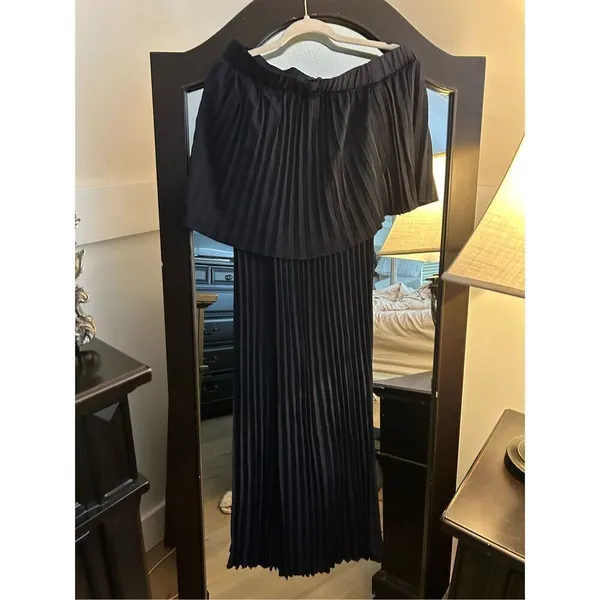 NEW Off Shoulder Strapless Pleated Wide Leg Palazzo Pants Jumpsuit L - Image 6