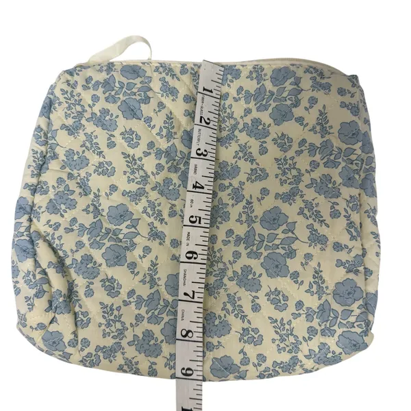 Floral Quilted Cosmetic Bag Blue & Cream Makeup Pouch, Travel Toiletry Zipper - Image 5