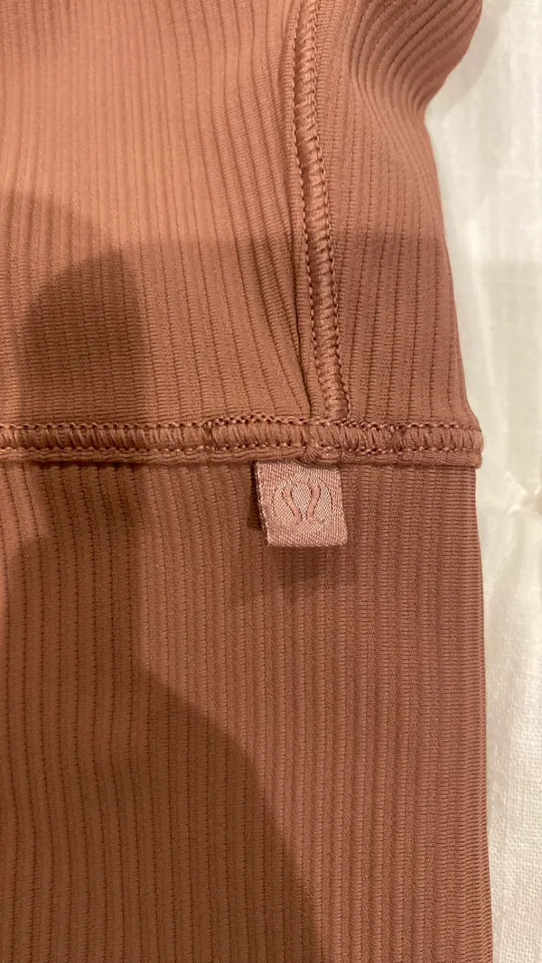 Lululemon Power Pivot Tank - Image 3
