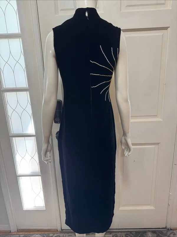 Unbranded Vintage 80s Beaded Soft Velvet Dress, Starburst Sequin Gown - Image 10