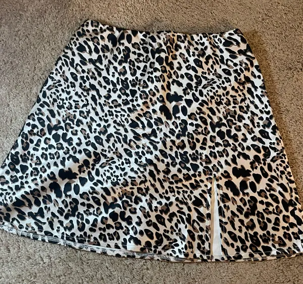 Princess Polly Cheetah Skirt - Image 2