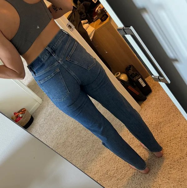 Abercrombie High Rise Mom Jean - Image 2