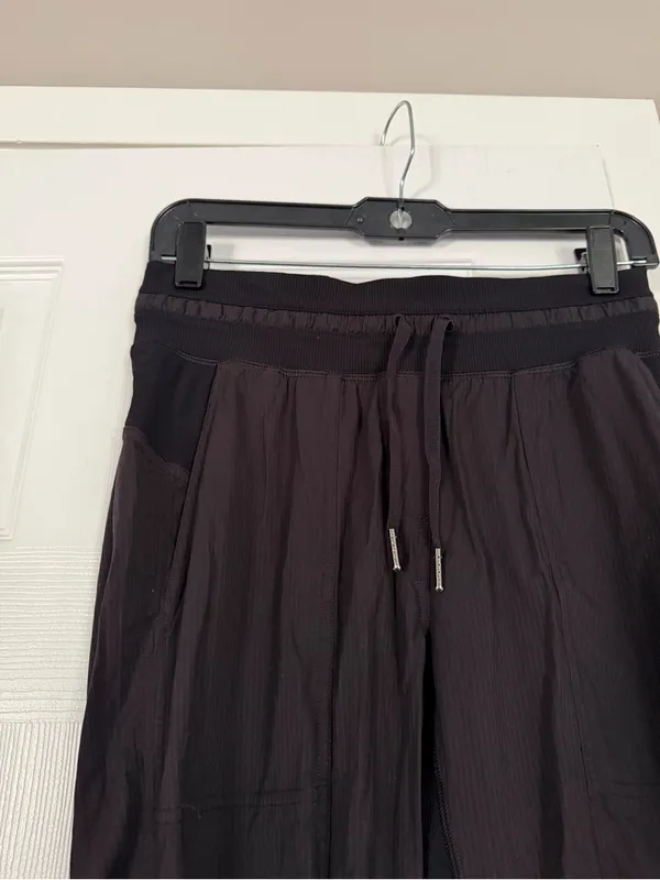 Lululemon Black Dance Joggers Elastic Waist - Image 5