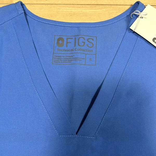 NWT Figs Casma Three-Pocket Scrub Top Sz S - Image 4
