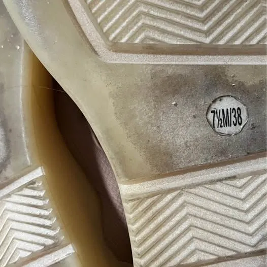 Vince Camuto Blush Sneakers Size 7.5 - Image 5