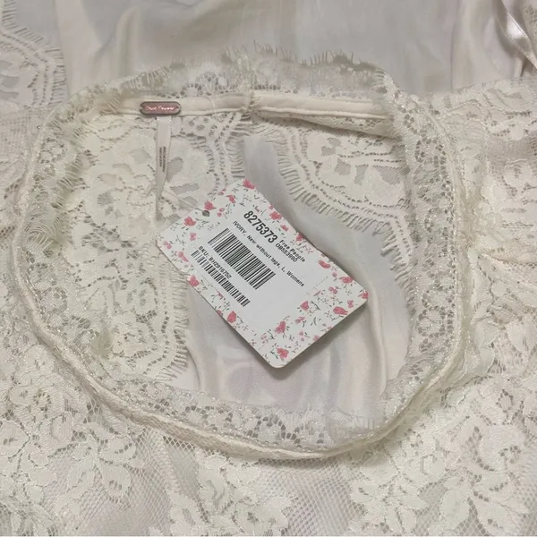 Free People cream Lace open crossover top L - Image 10