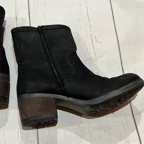 Steve Madden Graaber black heeled leather booties - Image 6