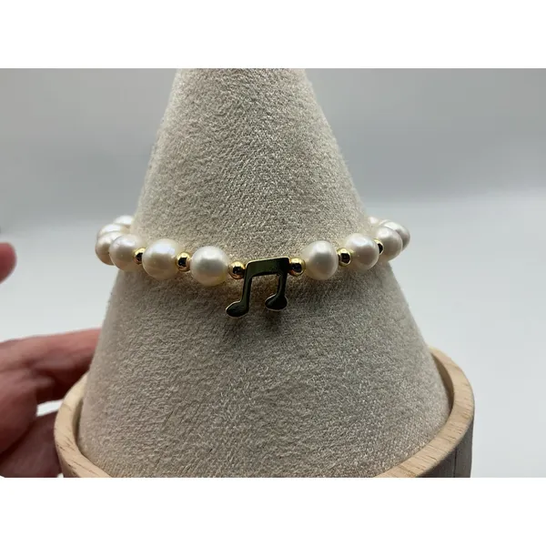Pearl Beaded Bracelet Gold Tone Music Note Charm Adjustable Lobster Clasp - Image 2