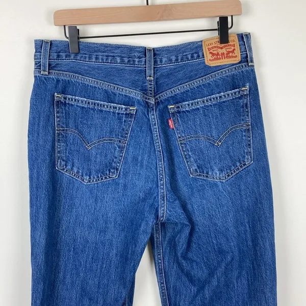 Levi's Low Pro Straight Leg Jeans Women's Size 30 Denim Relaxed Fit Blue - Image 6