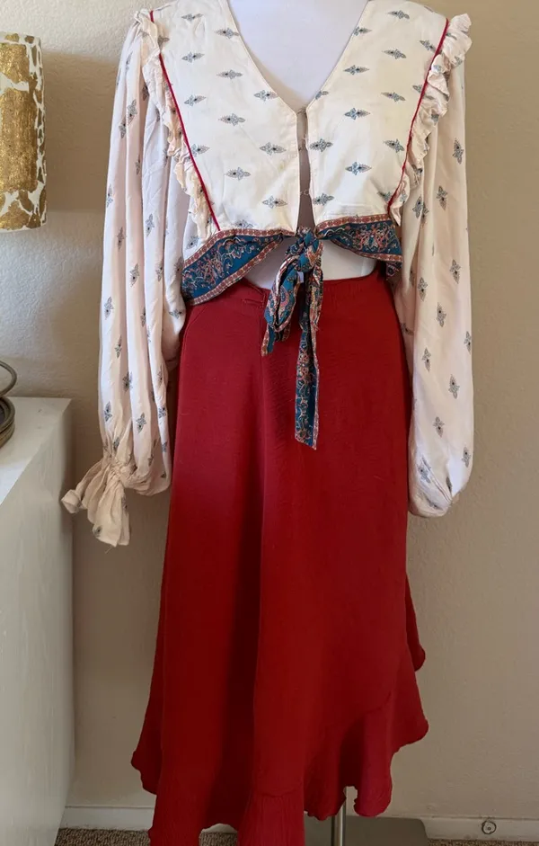 Bohemian Red skirt - Image 2