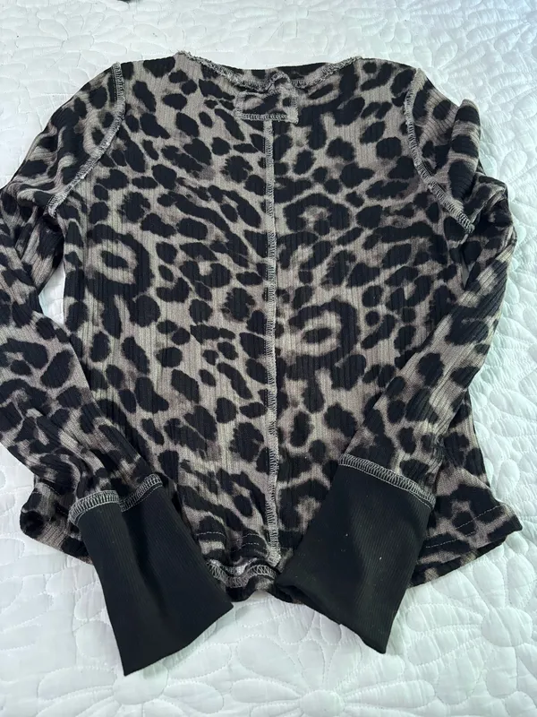 Cheetah print waffle knit long sleeve top - Image 2