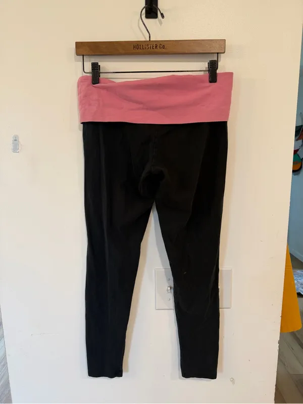 PINK Y2K Victoria's Secret Pink Fold Over Yoga Leggings Women’s Size Medium - Image 4