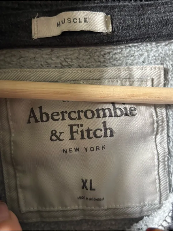 Abercrombie & Fitch Grey Pullover Hoodie with Sleeve Logo - Image 4