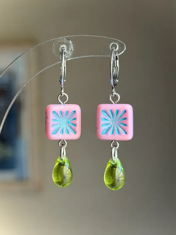 Handmade quality Czech glass beads chic fairy boho vintage retro style dangle earrings🌿✨ - Image 3