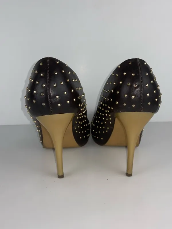 Liliana Black Studded High Heel Pump with Brown Cap Toe Size 8.5 Dolace - Image 5