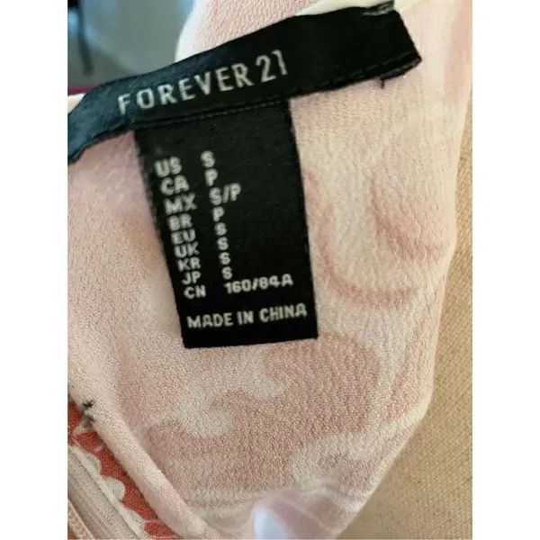 Forever 21 Size Small Dress Cut Out on the Sides - Image 4
