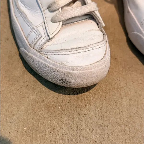Nike White and Yellow High-Top Athletic Shoes - Image 5