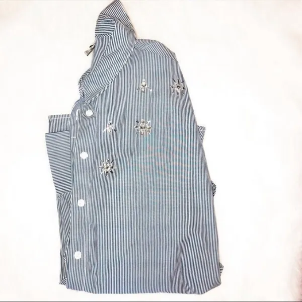 A new day medium shirt - Image 8