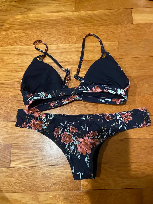 Billabong Bikini Set - Image 2