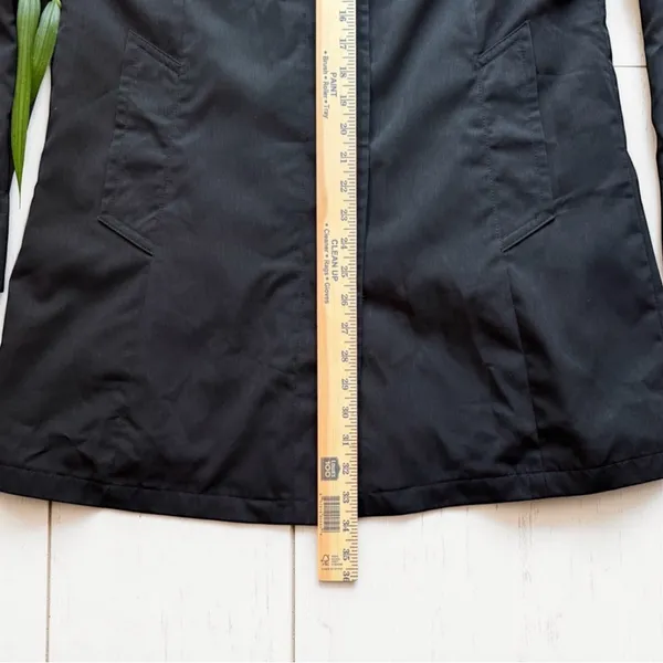 Nautica Black Raincoat Jacket Women’s Small Lightweight Hidden Button Lined Coat - Image 7