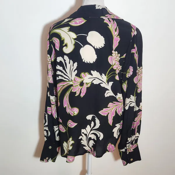 Karen Kane Black and Pink Floral Print Blouse Size Medium NWT - Image 6