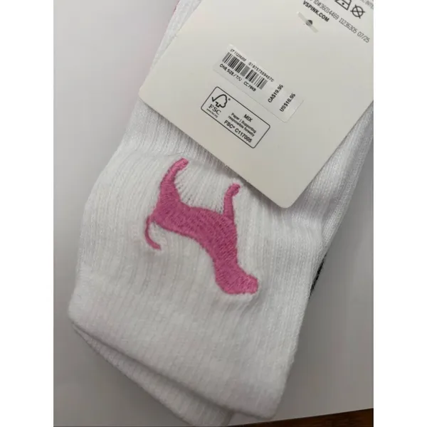 PINK Victoria’s Secret 2-Pack Crew Socks White Black One Size NWT - Image 6