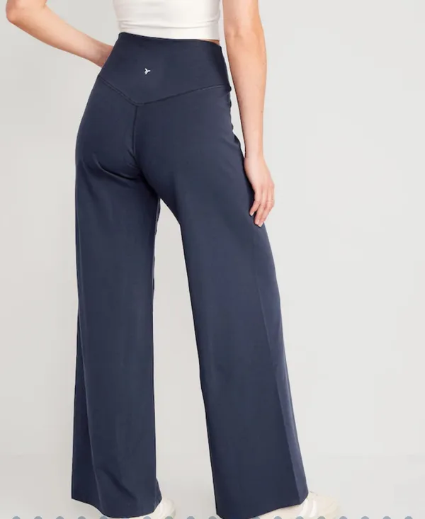 Old Navy NWT Extra High-Waisted PowerChill Wide-Leg Pants for Women in Navy. Size Small - Image 2