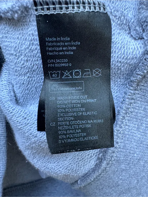 H&M LA NYC Graphic Sweatshirt Gray Crewneck Pullover Medium - Image 4