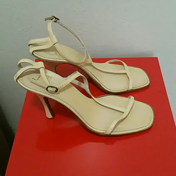 Roeposh - Tan TStrap Christian Louboutin Heels Shoes 39 1/2 - Image 6