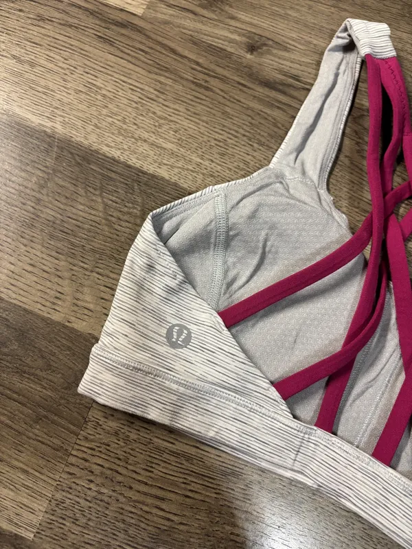 Lululemon Energy Bra Sports Grey 4 - Image 2