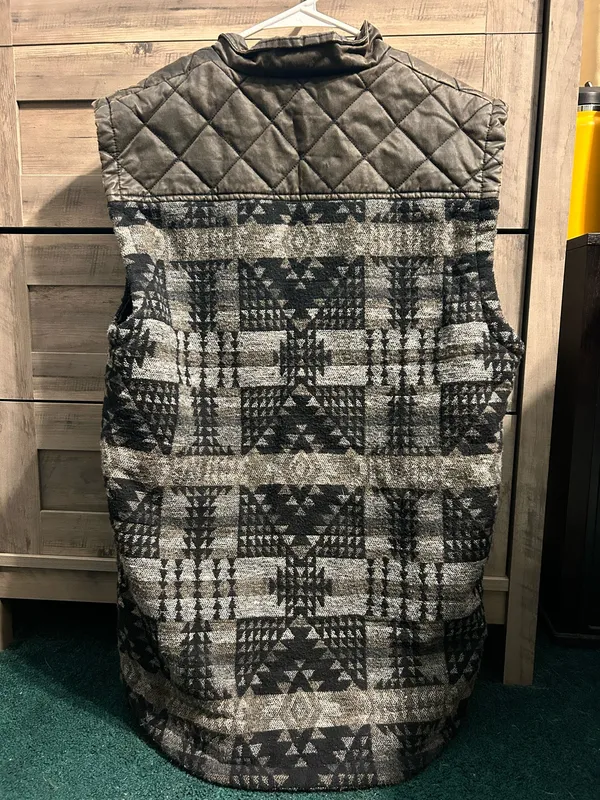 Men’s BKE Vest - Image 2
