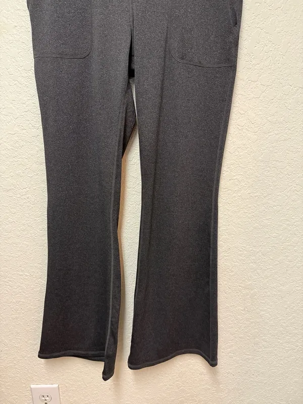 HALARA High-Waist Dark Gray Flare Pants Size 1X - Image 7