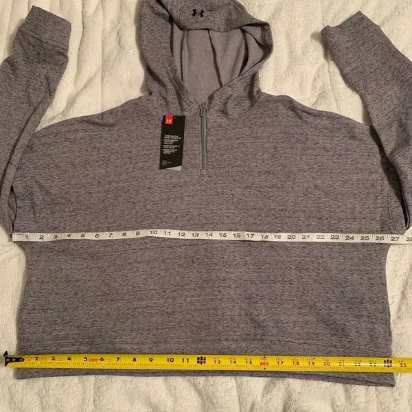 Under Armour 1/4 zip Cropped Hoodie - Image 13