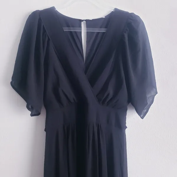 Baltic Born Katherine Maxi Dress Ruffle V-Neckline Ruffle New Without Tags - Image 3