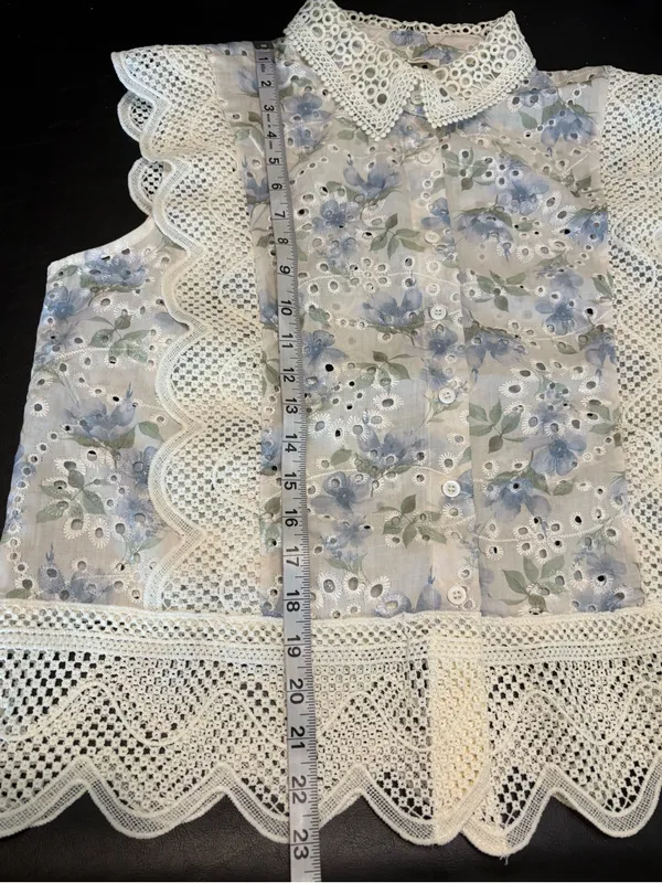 Ultra Pink Cream Eyelet Lace Floral Sleeveless Blouse with Blue Floral size L - Image 8