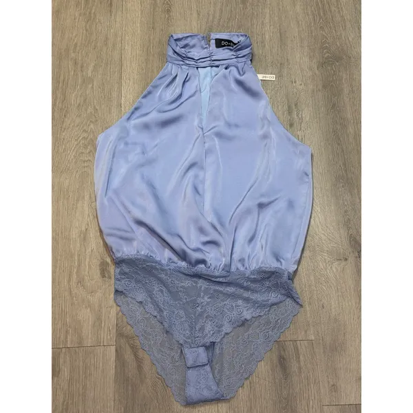 DO+BE Satin Mock Neck Bodysuit Women's S Lavender Keyhole Draped Lace NWT - Image 2